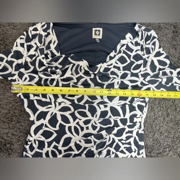 Anne Klein Elegant Slate and light cream floral Patterned Dress women’s size 8 - Picture 12 of 17